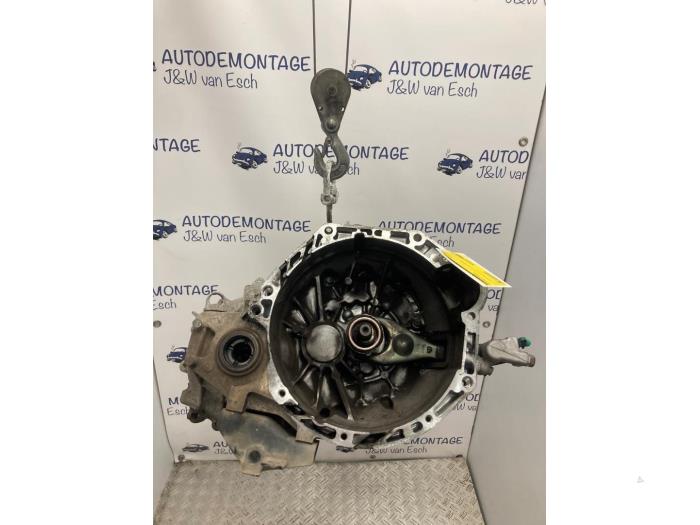 Gebrauchte Getriebe Kia Stonic (YB) 1.0i T-GDi 12V Preis € 750,20 Mit Mehrwertsteuer angeboten von Autodemontage J&W van Esch