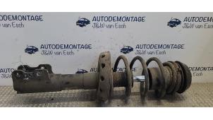 Gebrauchte Stoßdämpfer rechts vorne Opel Astra G (F08/48) 1.6 16V Preis € 30,25 Mit Mehrwertsteuer angeboten von Autodemontage J&W van Esch