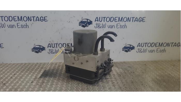 Gebrauchte ABS Pumpe Audi A4 (B7) 2.0 TDI 16V Preis € 121,00 Mit Mehrwertsteuer angeboten von Autodemontage J&W van Esch