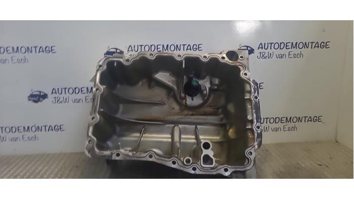 Usagé Couvercle carter Volkswagen Polo VI (AW1) 1.0 TSI 12V Prix € 60,50 Prix TTC proposé par Autodemontage J&W van Esch