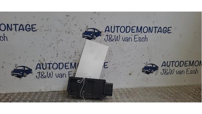 Używane Modul keyless vehicle Cupra Leon (KLCB) 1.4 TSI e-Hybrid 16V Cena € 18,15 Z VAT oferowane przez Autodemontage J&W van Esch