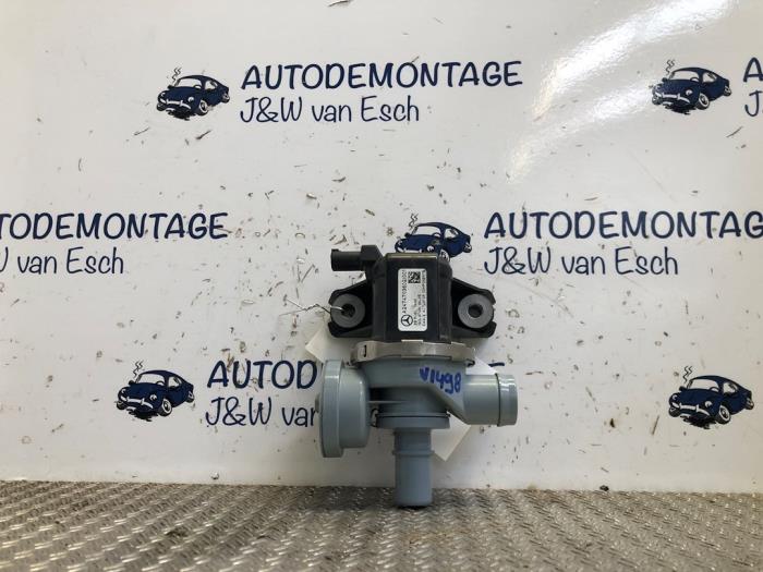 Gebrauchte Evap Ventil Mercedes CLA Shooting Brake (118.6) 1.3 CLA-250 e Turbo 16V Preis € 90,75 Mit Mehrwertsteuer angeboten von Autodemontage J&W van Esch