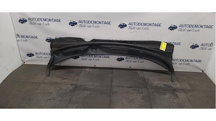 Używane Parawan Hyundai iX35 (LM) 2.0 CRDi 16V Cena € 54,45 Z VAT oferowane przez Autodemontage J&W van Esch