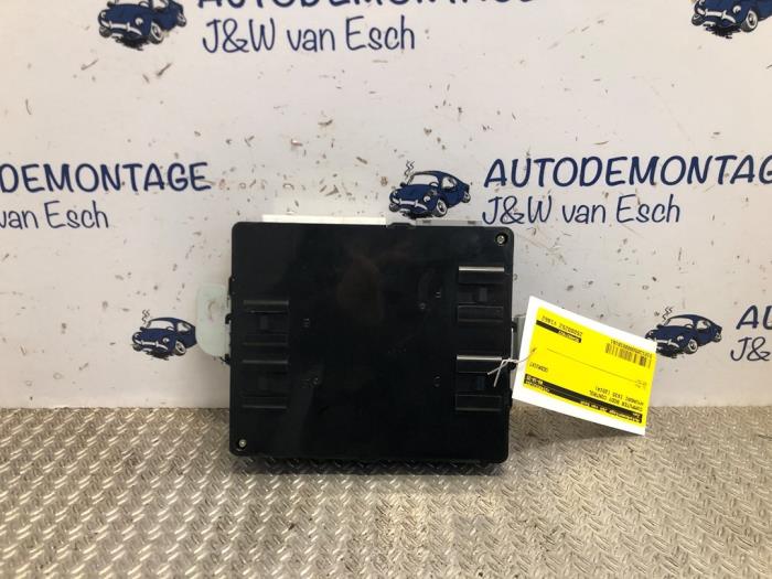 Used Body control computer Hyundai iX35 (LM) 2.0 CRDi 16V Price € 139,15 Inclusive VAT offered by Autodemontage J&W van Esch