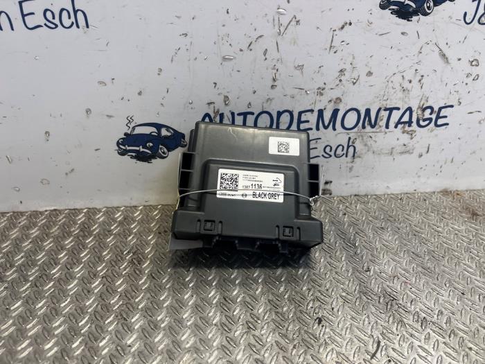 Usados Módulo Gateway Opel Astra K 1.4 Turbo 16V Precio € 21,18 IVA incluido ofrecido por Autodemontage J&W van Esch