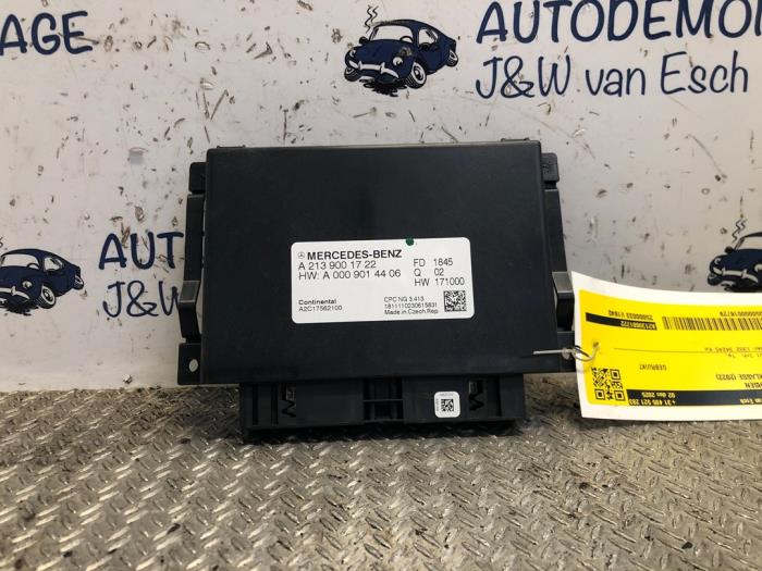 Usagé Ordinateur divers Mercedes A (177.0) 1.3 A-160 Turbo 16V Prix € 84,70 Prix TTC proposé par Autodemontage J&W van Esch