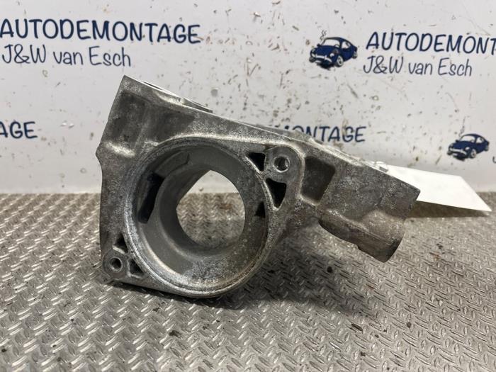 Motorlager van een Mercedes-Benz A (177.0) 1.3 A-160 Turbo 16V 2022