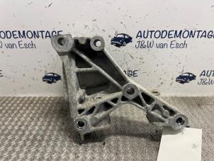 Motorlager van een Mercedes-Benz A (177.0) 1.3 A-160 Turbo 16V 2022