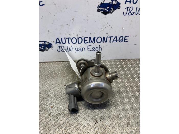 Begagnade Högtryckspump Ford Tourneo Courier (JU2) 1.0 Ti-VCT EcoBoost 12V Pris € 78,65 Inklusive moms erbjuds av Autodemontage J&W van Esch