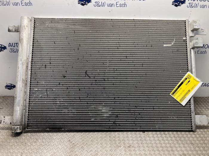 Usagé Radiateur clim Cupra Formentor 1.4 e-Hybrid 16V Prix € 84,70 Prix TTC proposé par Autodemontage J&W van Esch