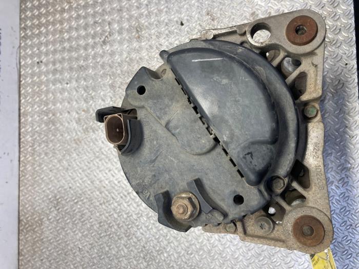 Dynamo d'un Volkswagen Polo V (6R) 1.2 12V 2012