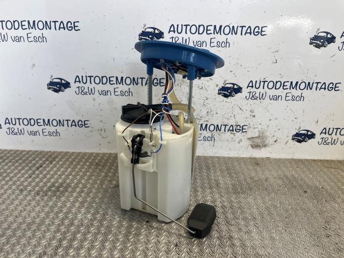 Usagé Pompe à carburant Seat Arona (KJX) 1.0 TGI 12V Prix € 127,05 Prix TTC proposé par Autodemontage J&W van Esch