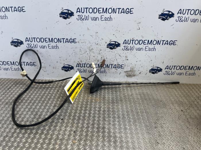 Używane Antena Dacia Spring Cena € 21,18 Z VAT oferowane przez Autodemontage J&W van Esch