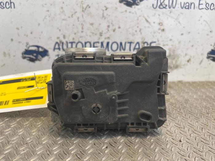 Usagé Boitier papillon Volkswagen Polo VI (AW1) 1.0 MPI 12V Prix € 78,65 Prix TTC proposé par Autodemontage J&W van Esch