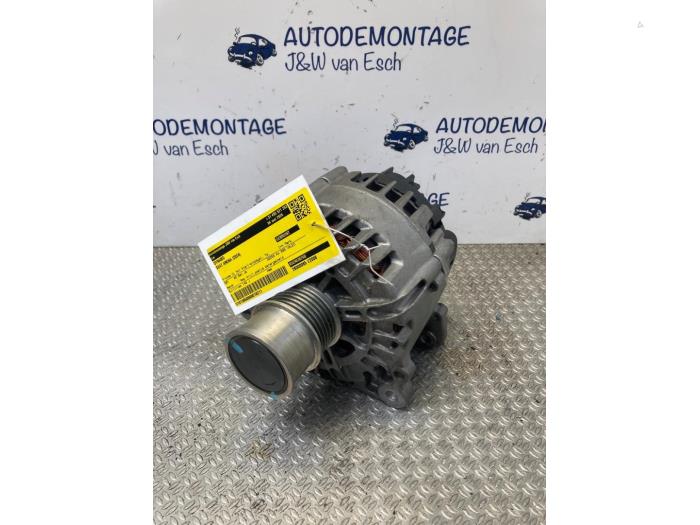 Begagnade Dynamo Seat Arona (KJX) 1.0 TGI 12V Pris € 60,50 Inklusive moms erbjuds av Autodemontage J&W van Esch