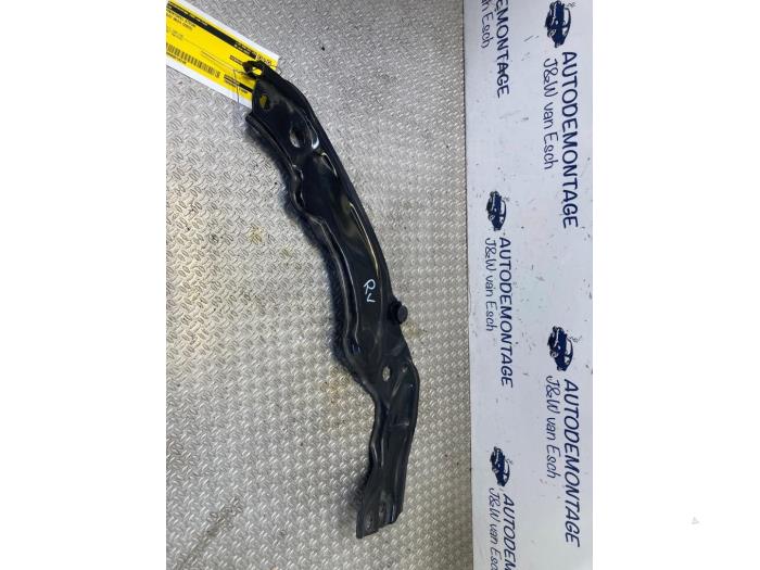 Begagnade Framdelsstöd Seat Ibiza V (KJB) 1.0 MPI 12V Pris € 24,20 Inklusive moms erbjuds av Autodemontage J&W van Esch