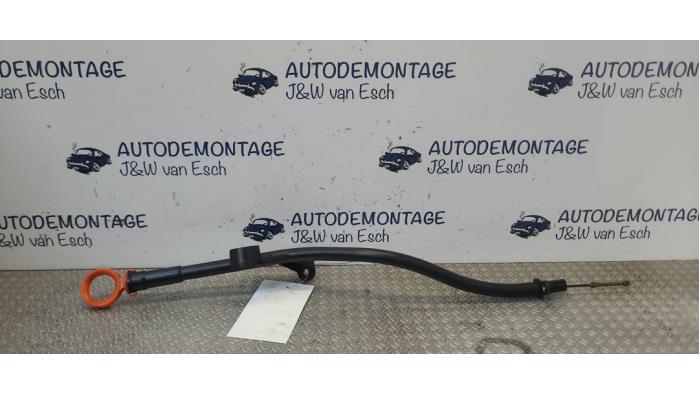 Gebrauchte Ölmessstab Volkswagen Polo V (6R) 1.2 TDI 12V BlueMotion Preis € 30,25 Mit Mehrwertsteuer angeboten von Autodemontage J&W van Esch