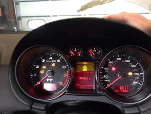Usados Cuentakilómetros Audi TT (8J3) 3.2 V6 24V Quattro Precio € 75,00 Norma de margen ofrecido por Autodemontage Gout