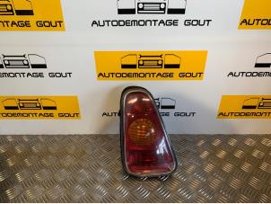Used Taillight, left BMW Mini One/Cooper (R50) 1.6 16V Cooper Price € 29,99 Margin scheme offered by Autodemontage Gout