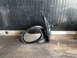 Used Wing mirror, left Peugeot 107 1.0 12V Price € 24,99 Margin scheme offered by Autodemontage Gout