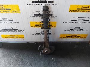 Used Front suspension system, left Seat Leon (1M1) 1.4 16V Price € 75,00 Margin scheme offered by Autodemontage Gout