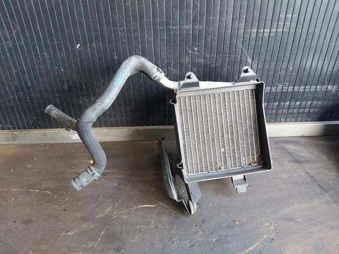 Usagé Radiateur Audi TT (8N3) 3.2 V6 24V Quattro Prix € 90,00 Règlement à la marge proposé par Autodemontage Gout