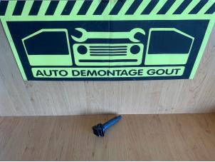 Używane Cewka zaplonowa Peugeot 108 1.0 12V Cena € 9,95 Procedura marży oferowane przez Autodemontage Gout