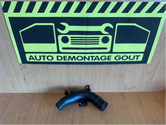 Gebrauchte Intercooler Rohr Renault Captur I (2R) 0.9 Energy TCE 12V Preis € 29,99 Margenregelung angeboten von Autodemontage Gout