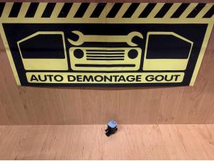 Usagé Soupape vide Peugeot 108 1.0 12V Prix € 19,95 Règlement à la marge proposé par Autodemontage Gout
