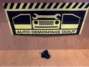 Used Tailgate handle Peugeot 108 1.0 12V Price € 19,95 Margin scheme offered by Autodemontage Gout