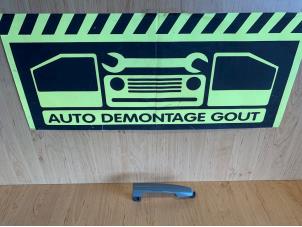 Usagé Poignée de porte arrière gauche Citroen C1 1.0 Vti 68 12V Prix € 9,95 Règlement à la marge proposé par Autodemontage Gout