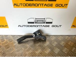 Usagé Commutateur feu clignotant Audi TT (8J3) 2.0 TFSI 16V Prix € 24,99 Règlement à la marge proposé par Autodemontage Gout