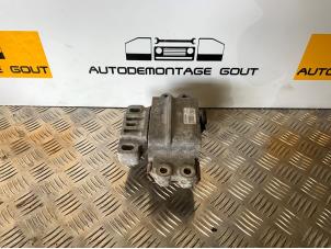 Used Gearbox mount Volkswagen Golf VI (5K1) 1.4 16V Price € 25,00 Margin scheme offered by Autodemontage Gout