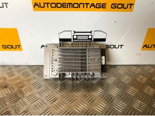 Używane Wzmacniacz radiowy Audi A4 Cabrio (B7) 2.0 TFSI 20V Cena € 150,00 Procedura marży oferowane przez Autodemontage Gout