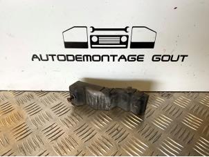 Usados Soporte de parachoques derecha delante Audi TT (8N3) 1.8 20V Turbo Quattro Precio € 9,95 Norma de margen ofrecido por Autodemontage Gout