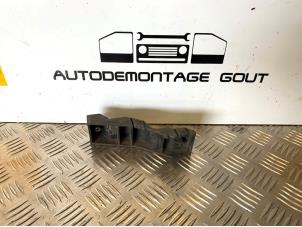Usagé Support pare-chocs avant gauche Audi TT (8N3) 1.8 20V Turbo Quattro Prix € 9,95 Règlement à la marge proposé par Autodemontage Gout