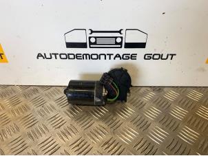 Usados Motor limpiaparabrisas delante Volkswagen Golf IV (1J1) 2.3 V5 GTI Precio € 25,00 Norma de margen ofrecido por Autodemontage Gout