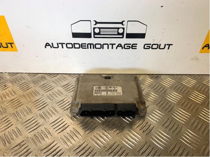 Ordinateur gestion moteur d'un Volkswagen Golf IV (1J1) 2.3 V5 GTI 1999