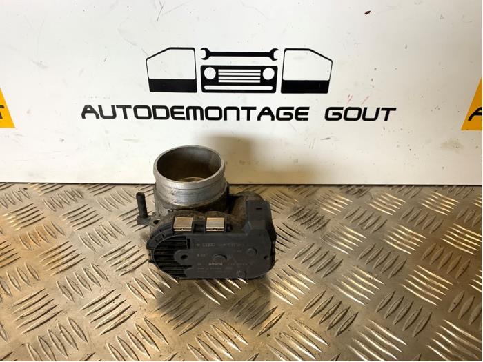 Usagé Boitier papillon Audi TT (8N3) 1.8 T 20V Quattro Prix € 39,99 Règlement à la marge proposé par Autodemontage Gout