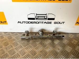Used Fuel injector nozzle Austin Mini Open (R52) 1.6 16V Cooper Price € 15,00 Margin scheme offered by Autodemontage Gout