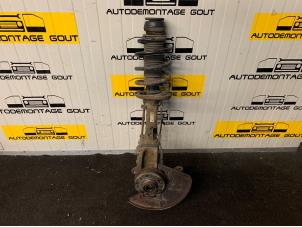 Używane Amortyzator lewy przód Audi TT (8N3) 3.2 V6 24V Quattro Cena € 75,00 Procedura marży oferowane przez Autodemontage Gout