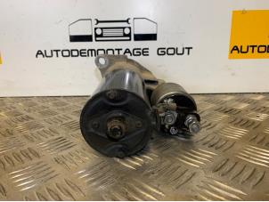 Anlasser van een Porsche Cayenne (9PA) 3.2 V6 24V 2006