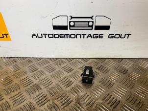 Used Airbag lock Porsche Cayenne (9PA) 3.2 V6 24V Price € 14,99 Margin scheme offered by Autodemontage Gout