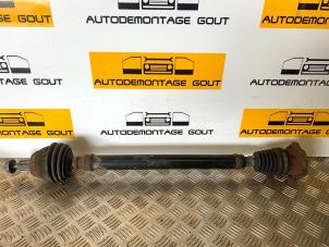 Used Front drive shaft, right Volkswagen New Beetle (1Y7) 1.8 20V Turbo Price € 59,99 Margin scheme offered by Autodemontage Gout
