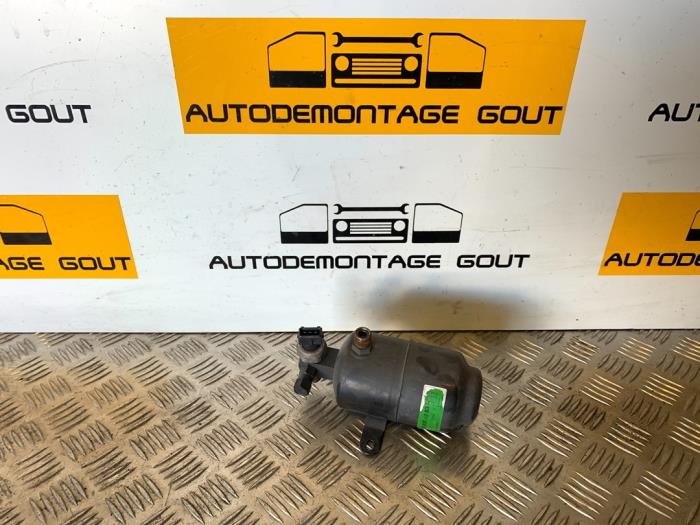 Usagé Déshydrateur clim Chrysler Crossfire 3.2 V6 18V Prix € 14,99 Règlement à la marge proposé par Autodemontage Gout