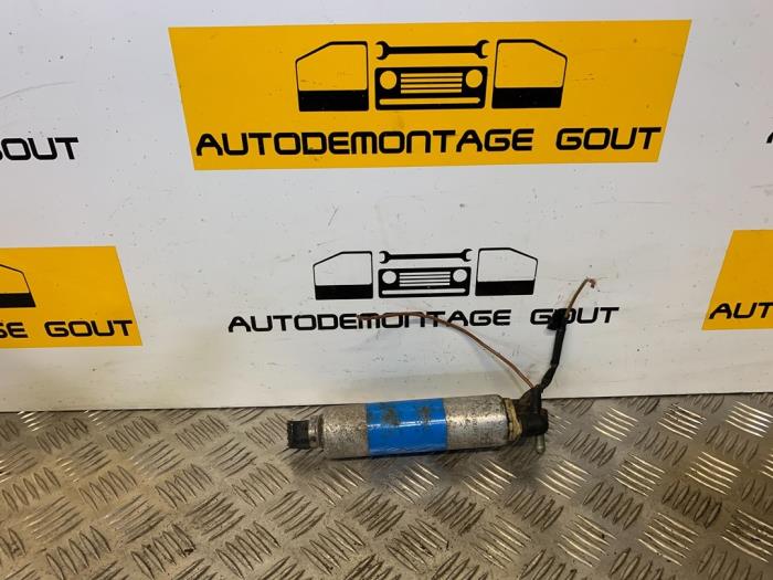 Electric fuel pump from a Chrysler Crossfire 3.2 V6 18V 2006