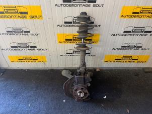 Used Front suspension system, left Mercedes B (W245,242) 2.0 B-200 CDI 16V Price € 125,00 Margin scheme offered by Autodemontage Gout