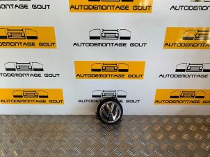 Usados Manija del portón trasero Volkswagen Polo V (6R) 1.2 TSI Precio € 24,99 Norma de margen ofrecido por Autodemontage Gout