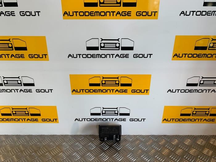 Used Cooling computer Mercedes V (638.2) V-220 2.2 CDI 16V Price € 24,99 Margin scheme offered by Autodemontage Gout