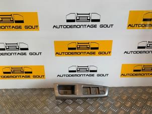 Usagé Poignée de porte avant gauche Subaru Impreza III (GH/GR) 2.0D AWD Prix € 39,99 Règlement à la marge proposé par Autodemontage Gout